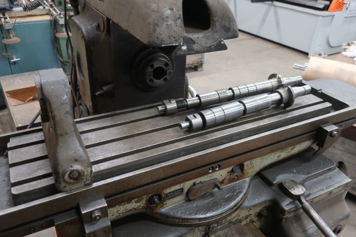 833219-13 Milling machine, Fritz Werner