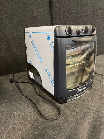 846555-1 Electrolux Libero, electric compact combi oven - 3x1 / 2 GN