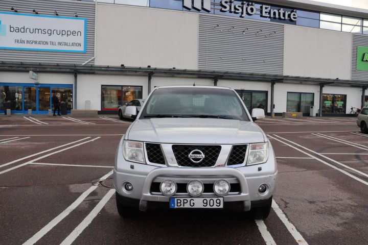 840857-8 NISSAN NAVARA, 2008, 169 hp