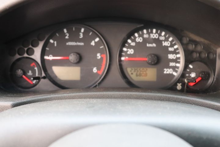 840857-14 NISSAN NAVARA, 2008, 169 hp