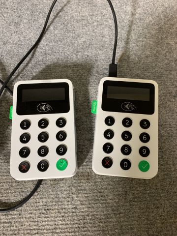 802857-3 2 iZettle reader 2 incl. 1 charger