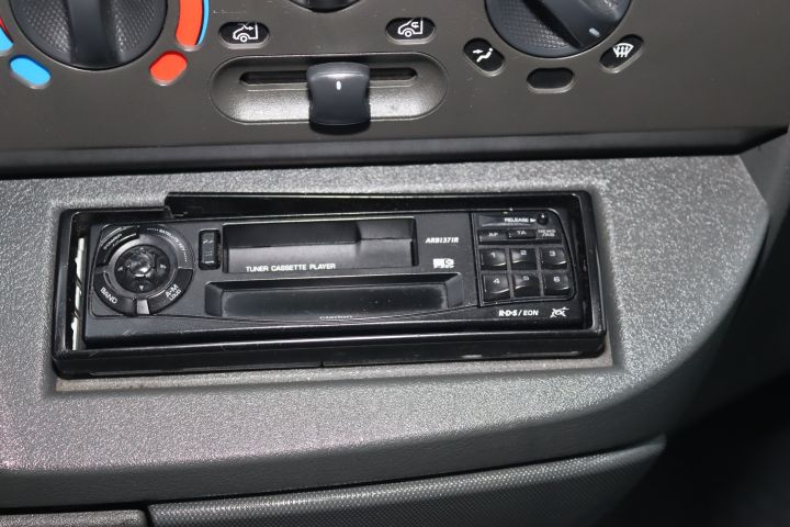 846584-28 IVECO DAILY VAN 2.8 TDi, 2003, 143 hp
