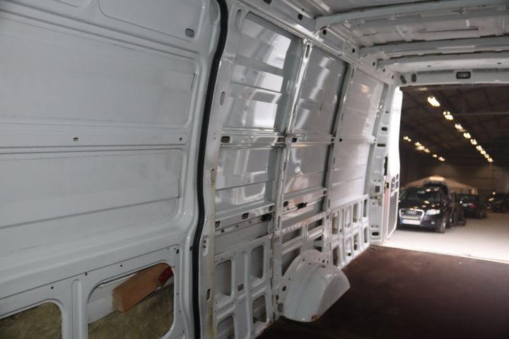 846584-36 IVECO DAILY VAN 2.8 TDi, 2003, 143 hp