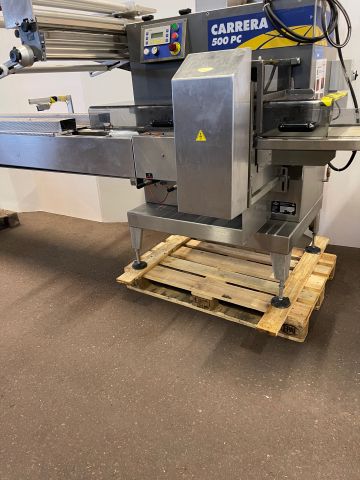 846568-4 Used Ilapak Carrera 500 PC Flow Wrapper