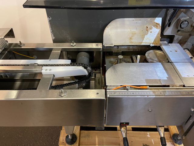 846568-7 Used Ilapak Carrera 500 PC Flow Wrapper