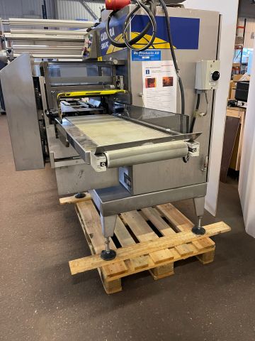 846568-9 Used Ilapak Carrera 500 PC Flow Wrapper