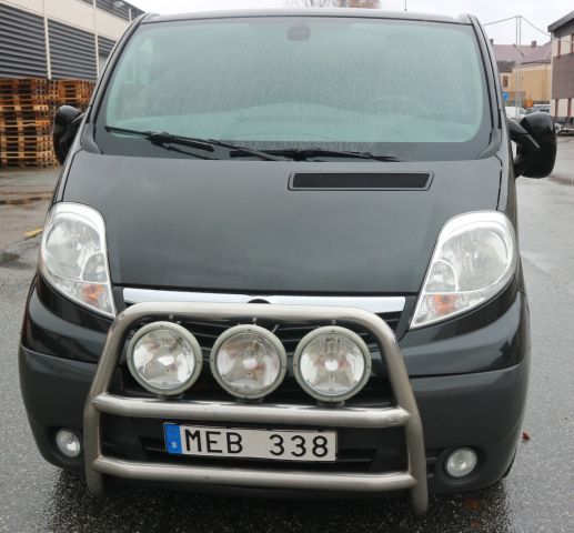 847163-6 OPEL VIVARO, 2011, 113 hp