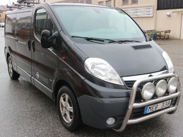 847163-2 OPEL VIVARO, 2011, 113 hp