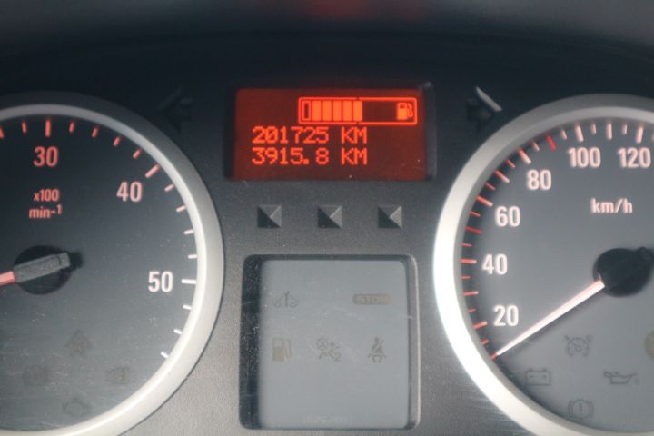 847163-31 OPEL VIVARO, 2011, 113 hp