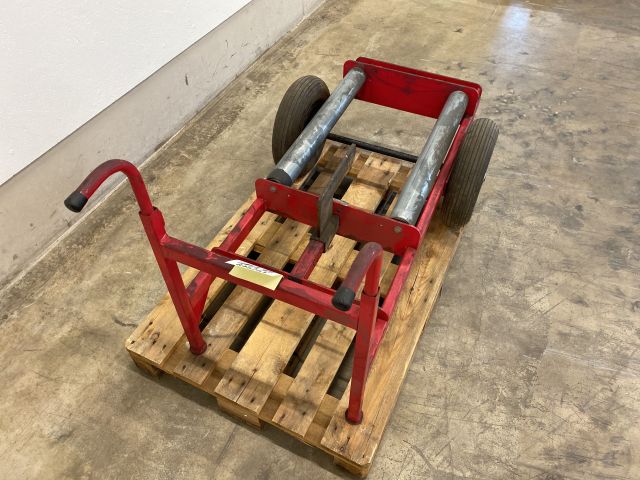 845751-4 Sheet metal cradle for coil rolls