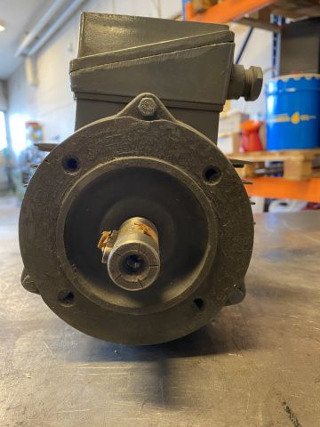 835692-3 Electric motor FDD