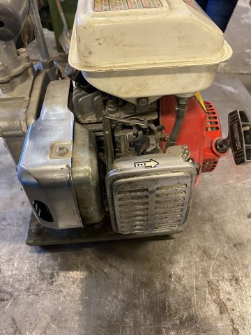 835699-5 Petrol-powered Water Pump Honda WB15