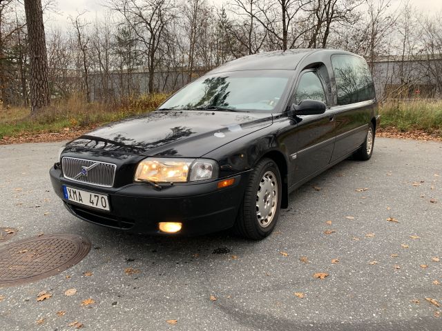 847239-3 Volvo S80 Funeral car -02 XMA470