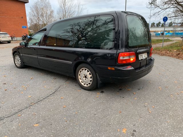 847239-5 Volvo S80 Funeral car -02 XMA470