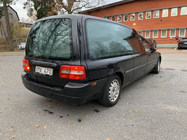847239-7 Volvo S80 Funeral car -02 XMA470