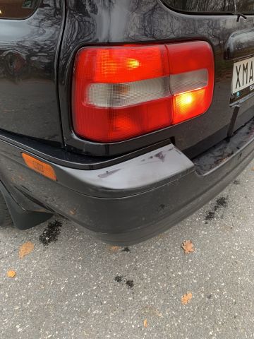 847239-18 Volvo S80 Funeral car -02 XMA470