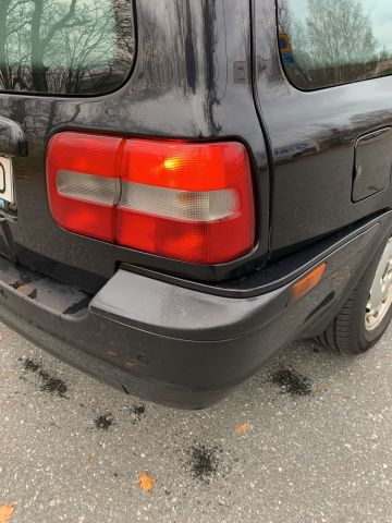 847239-20 Volvo S80 Funeral car -02 XMA470