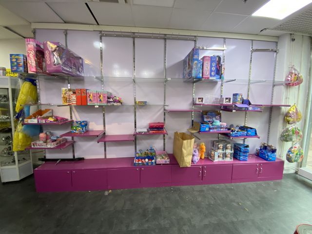 805988-1 Shop fittings, wall shelves, about 35 sections