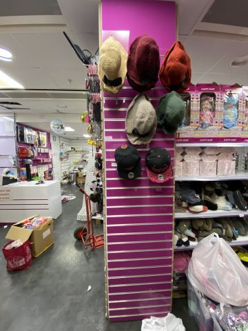 805988-8 Shop fittings, wall shelves, about 35 sections