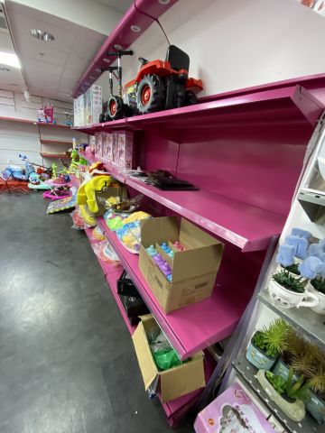 805988-16 Shop fittings, wall shelves, about 35 sections