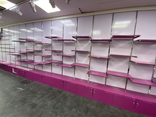 805988-26 Shop fittings, wall shelves, about 35 sections