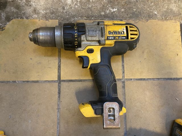 827973-14 DeWalt power tools, 7 pieces