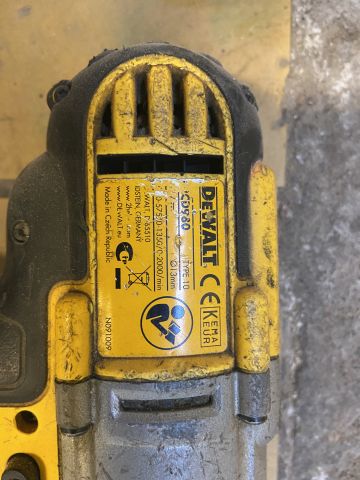 827973-16 DeWalt power tools, 7 pieces