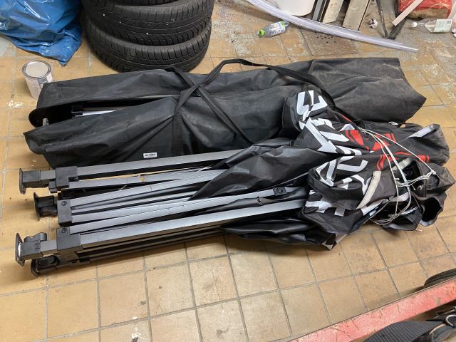 827980-1 Tent, two pieces