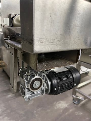 849425-5 Maskinell bröddelare