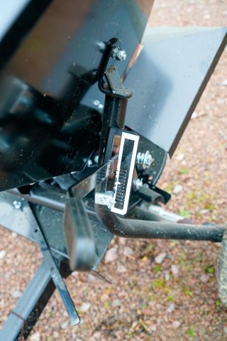 849231-7 Fertilizer spreader for quad bikes