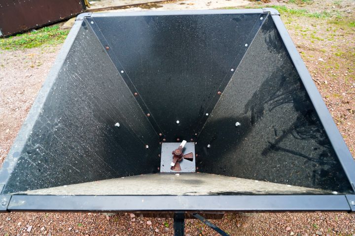 849231-8 Fertilizer spreader for quad bikes