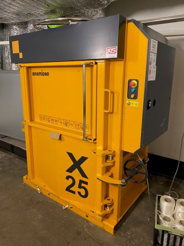849434-1 Balpress / Cardboard press Bramidan X25