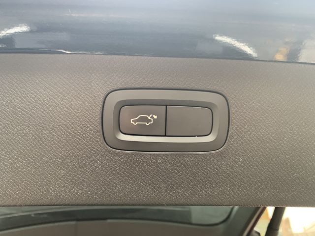 827653-27 Volvo XC90 T8 TWIN ENGINE, 2016, 315 hp