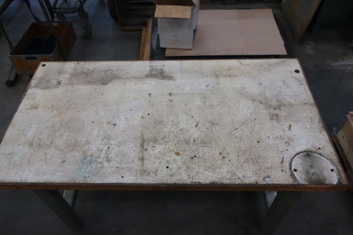833317-5 Workbench