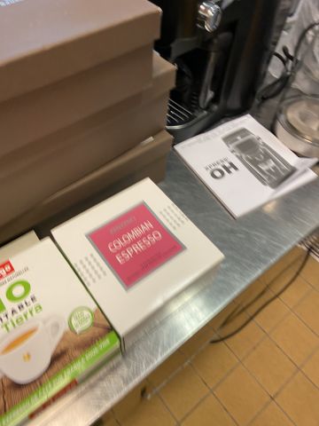 828023-6 Coffee machine kettle thermos etc.