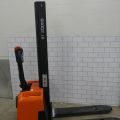 836199-2 Electric industrial truck BT HWE 100