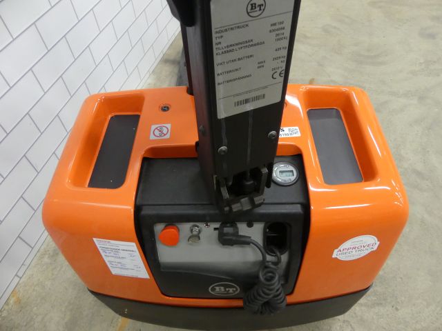 836199-7 Electric industrial truck BT HWE 100