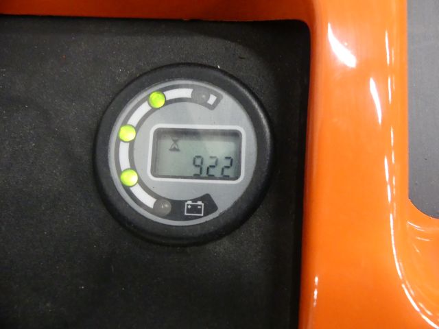 836199-8 Electric industrial truck BT HWE 100