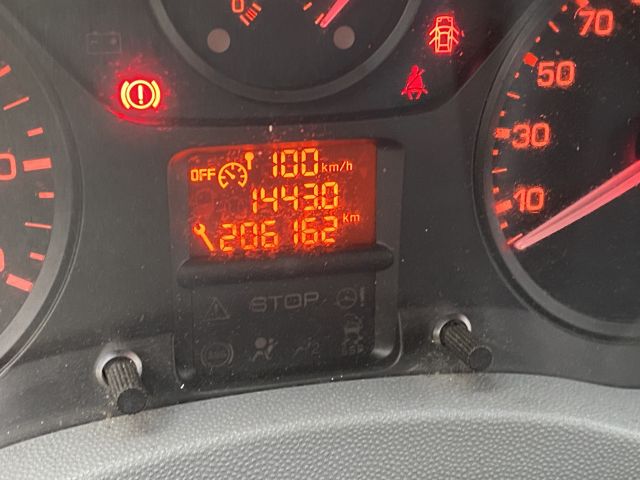 672832-43 PEUGEOT EXPERT SK 2.0 HD, 2011, LDF204