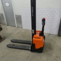 836199-18 Electric industrial truck BT HWE 100
