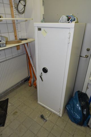850062-1 Safety cabinet / weapon cabinet