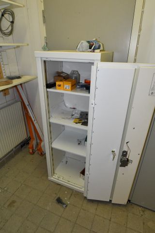 850062-2 Safety cabinet / weapon cabinet