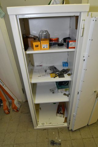 850062-4 Safety cabinet / weapon cabinet