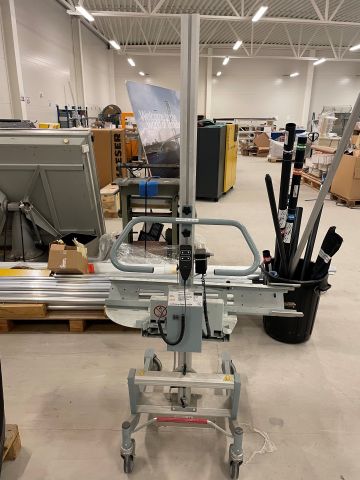 847902-4 Material Lift & Drive 125P -2007