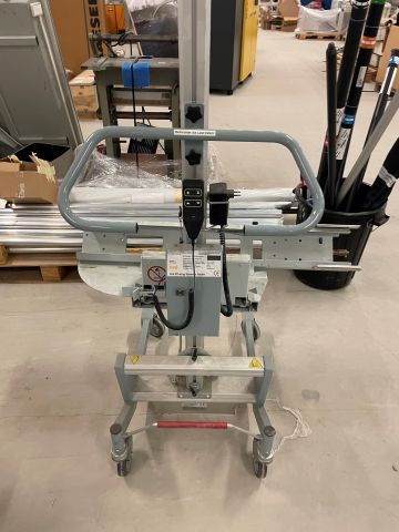 847902-5 Material Lift & Drive 125P -2007