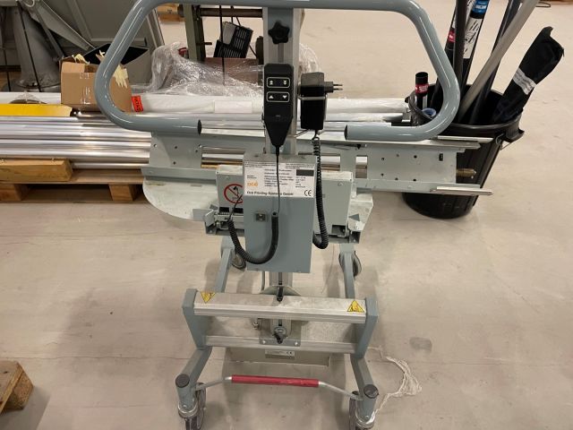 847902-6 Material Lift & Drive 125P -2007