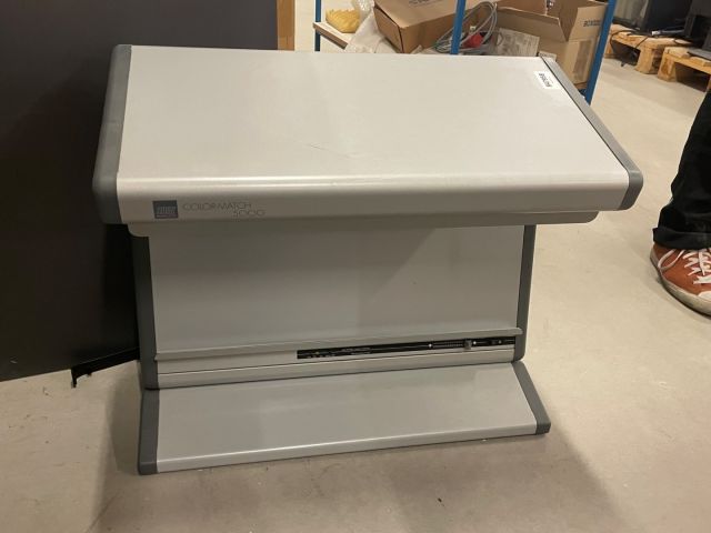 847958-4 Light box Just Normlicht Color-Match 5000