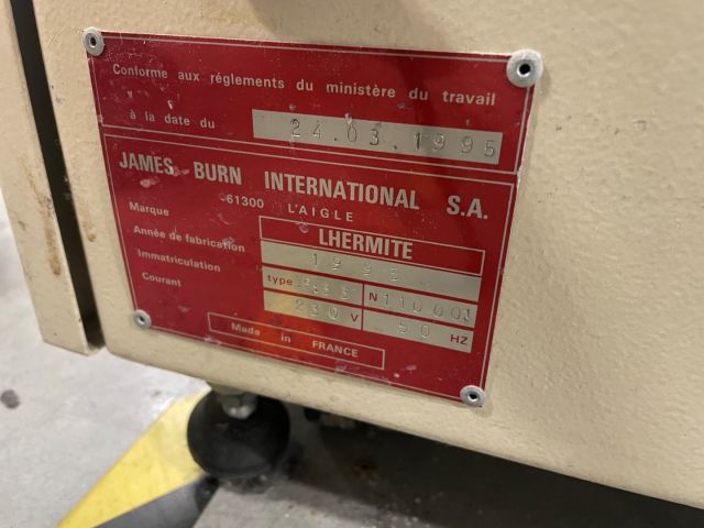 847986-14 Hole punch James Burn Alphadoc Lhermite P33