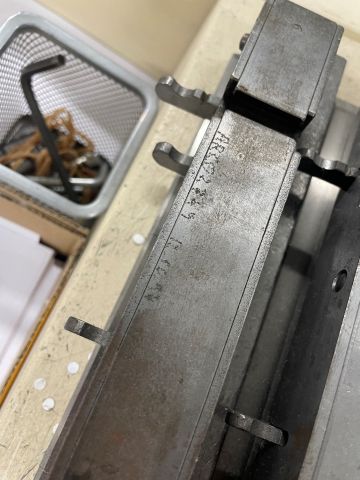 847986-13 Hole punch James Burn Alphadoc Lhermite P33