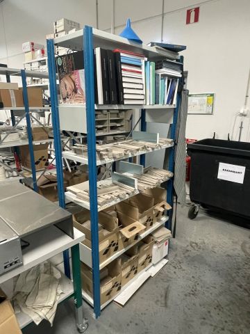 847993-8 Sheet metal shelves 15 sections